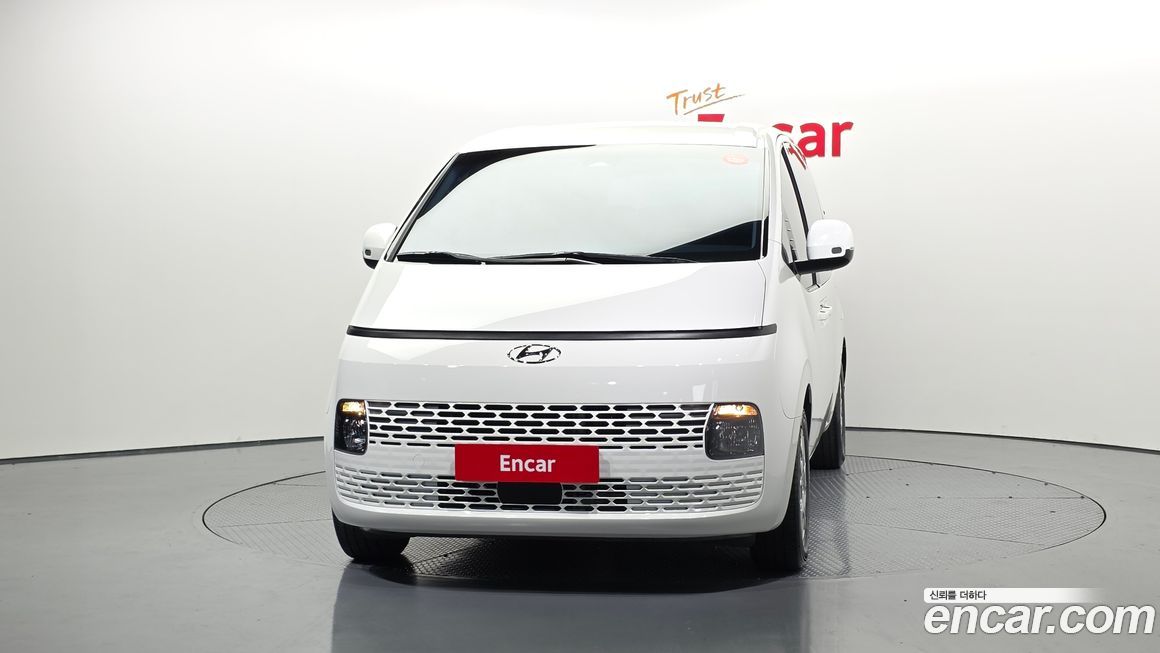 Hyundai Staria 2022