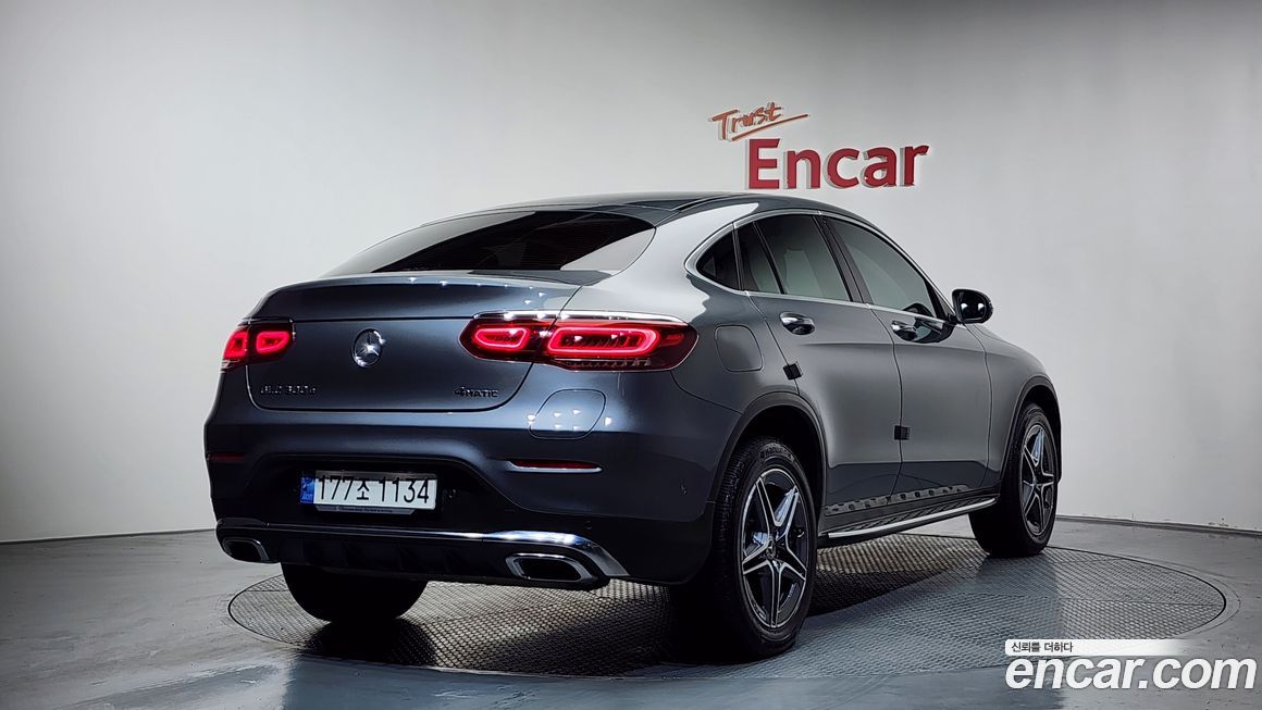 Mercedes-Benz GLC-Class 2022