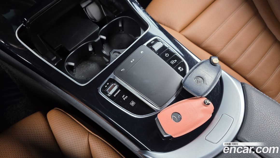 Mercedes-Benz GLC-Class 2022