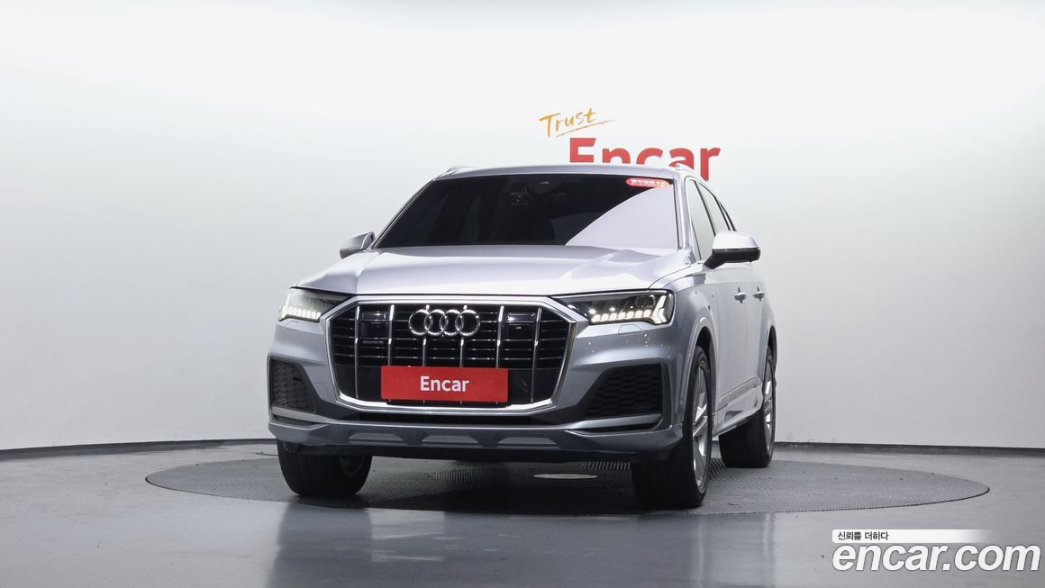 Audi Q7 2021