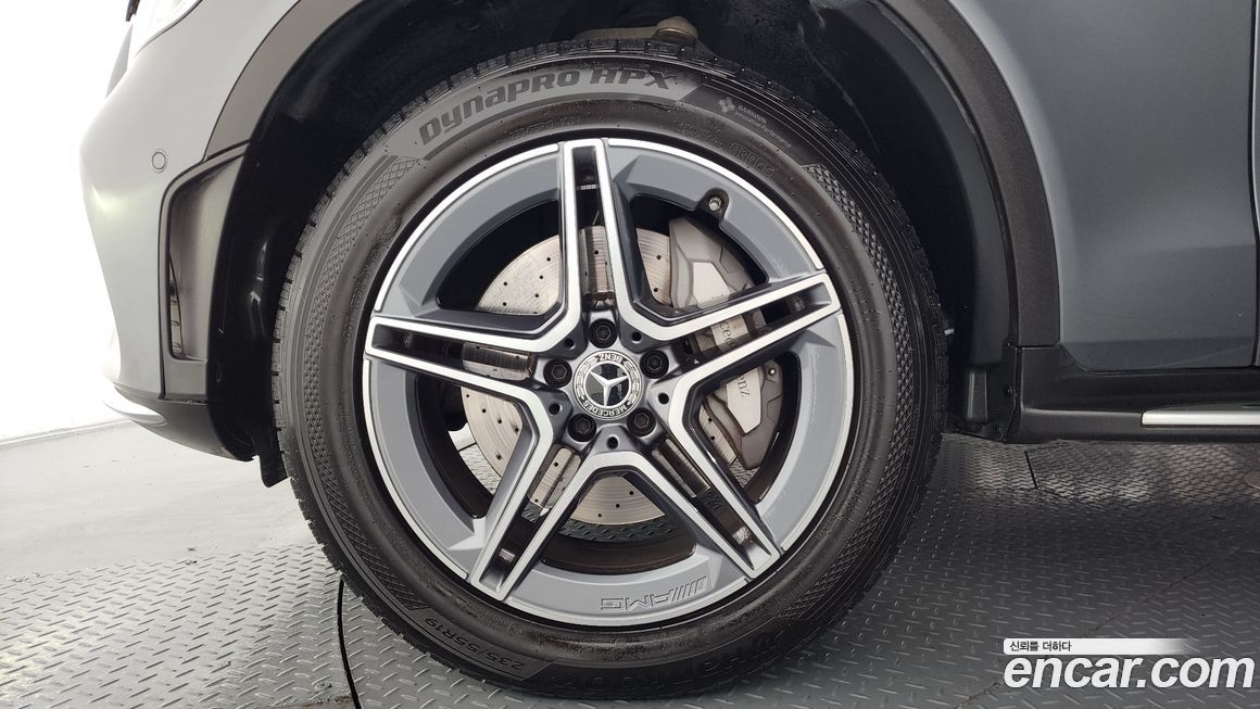 Mercedes-Benz GLC-Class 2022