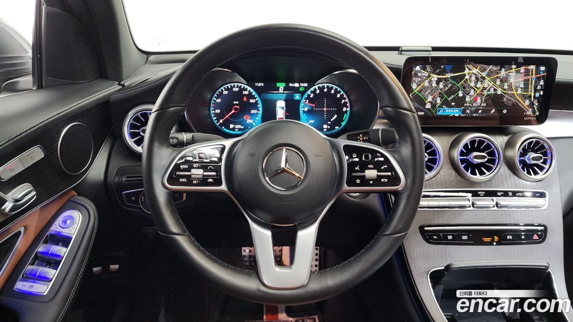 Mercedes-Benz GLC-Class 2022