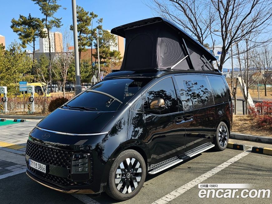 Hyundai Staria 2025