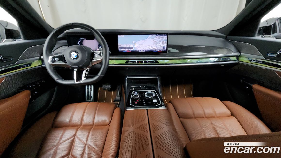 BMW 7-Series 2024