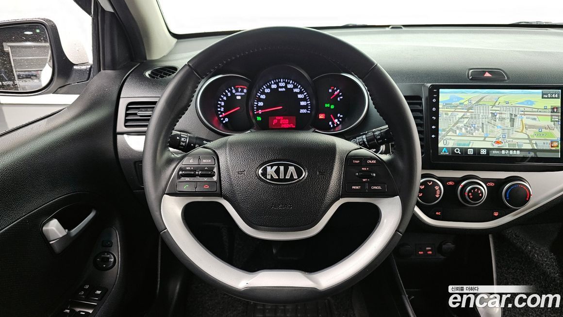 Kia morning 2016