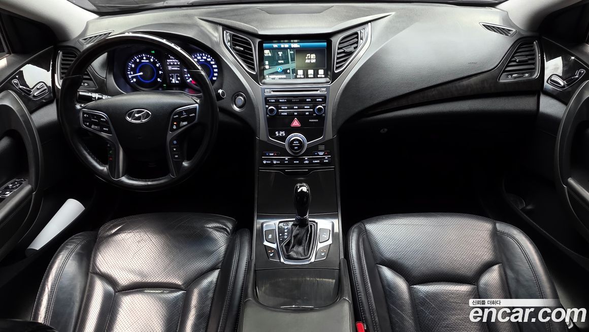 Hyundai Grandeur 2016