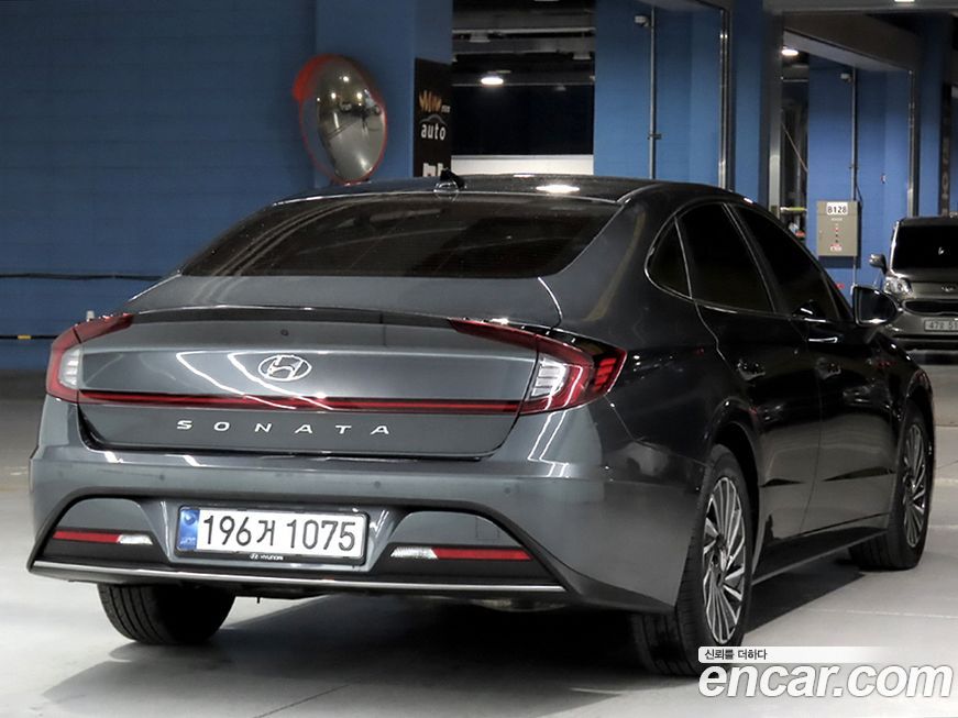 Hyundai Sonata 2022
