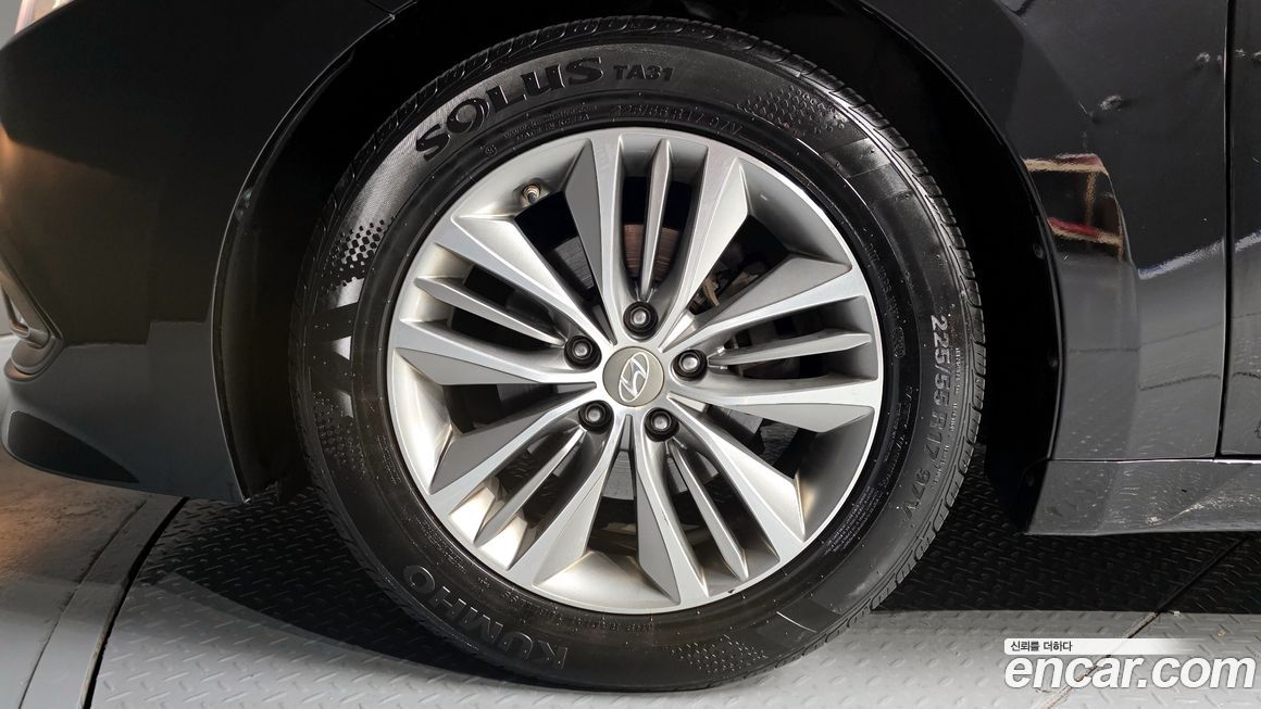 Hyundai Grandeur 2016