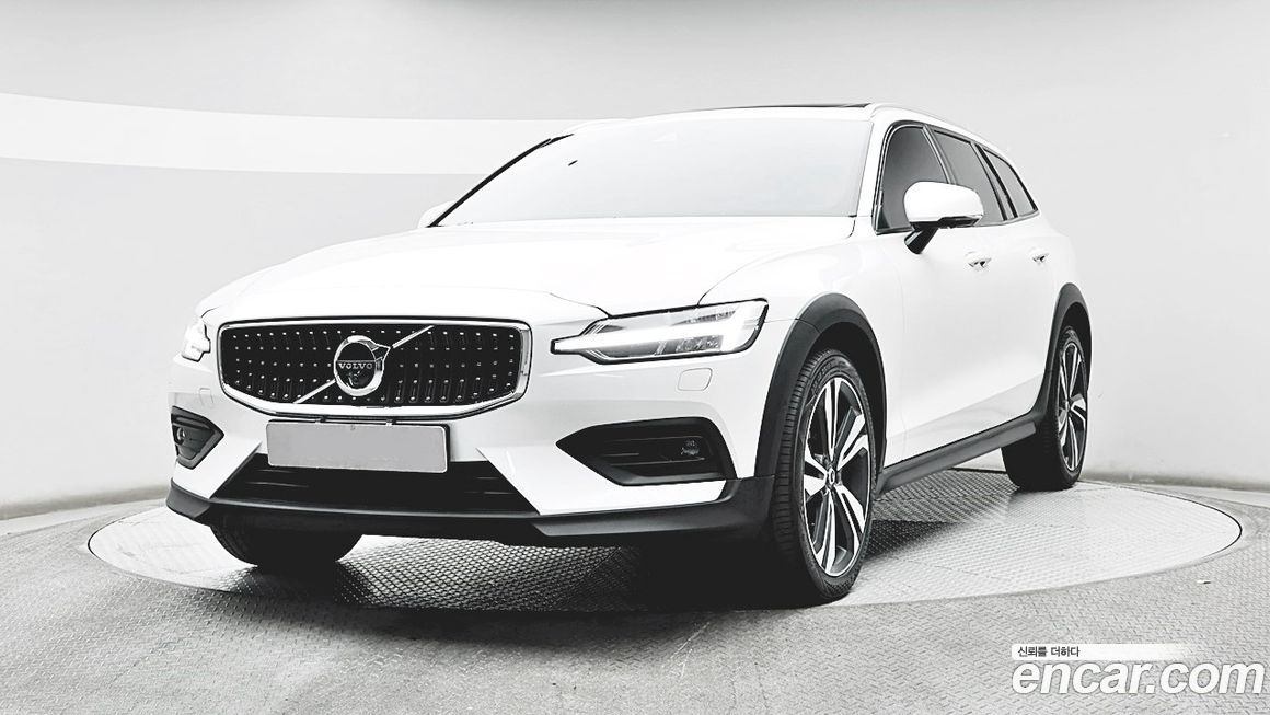 Volvo V60 2021