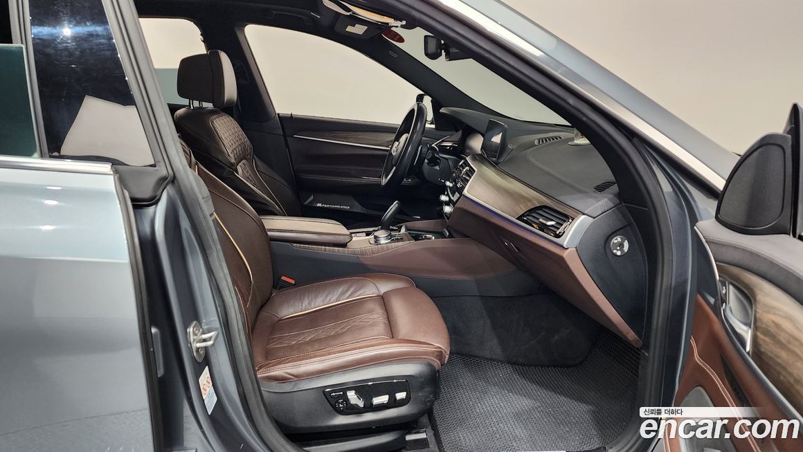 BMW Gran Turismo 2020