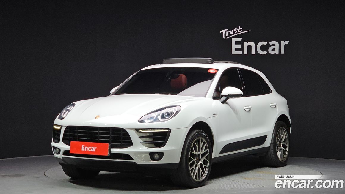 Porsche Macan 2015
