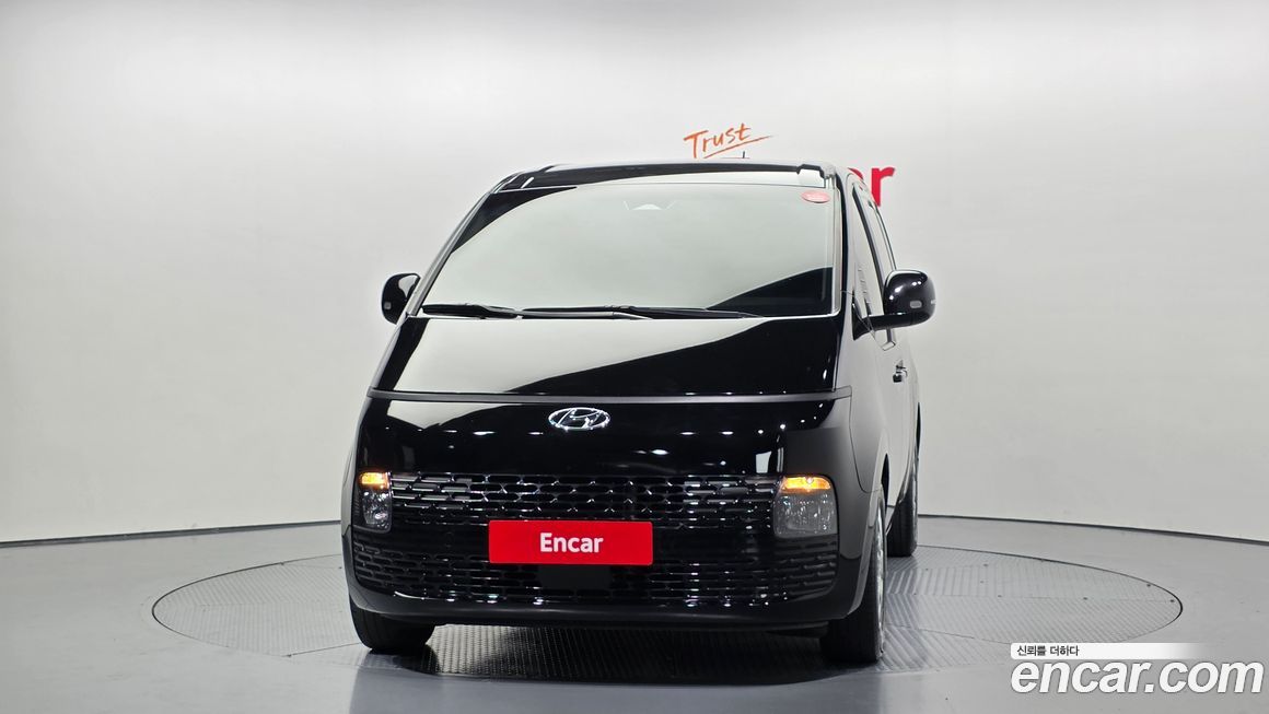 Hyundai Staria 2022