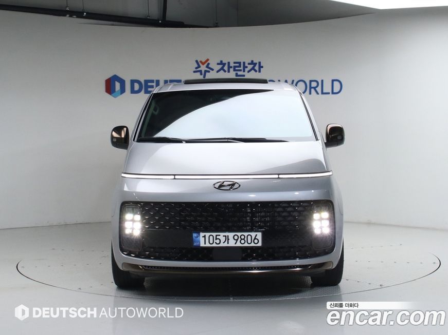 Hyundai Staria 2023