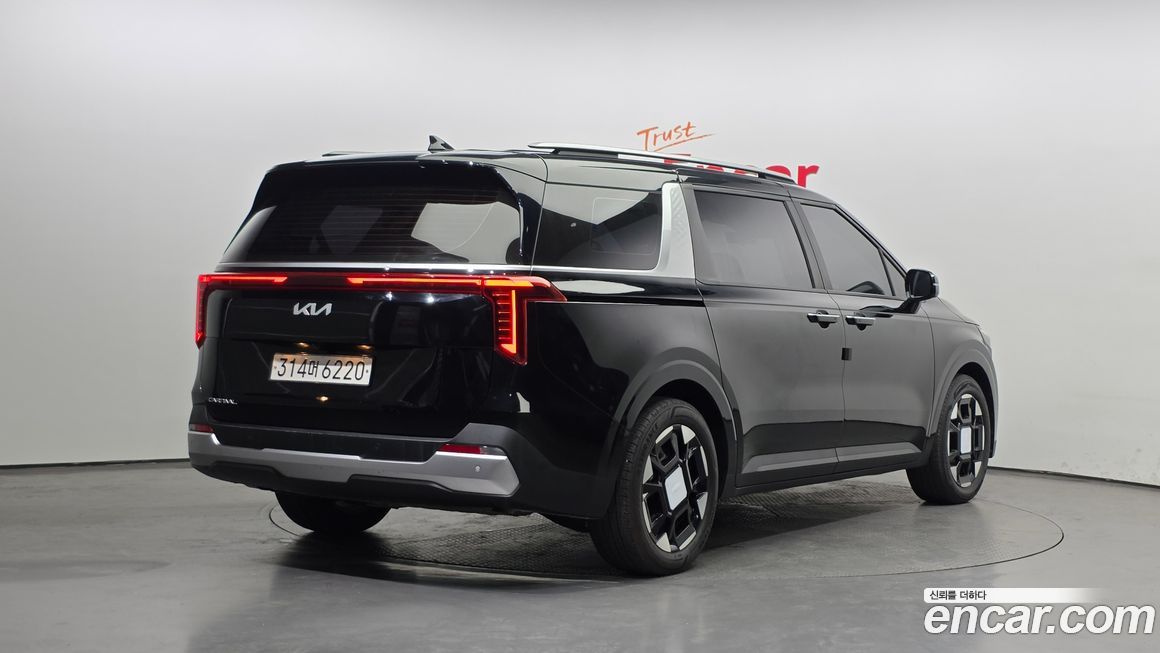 Kia Canival 2024