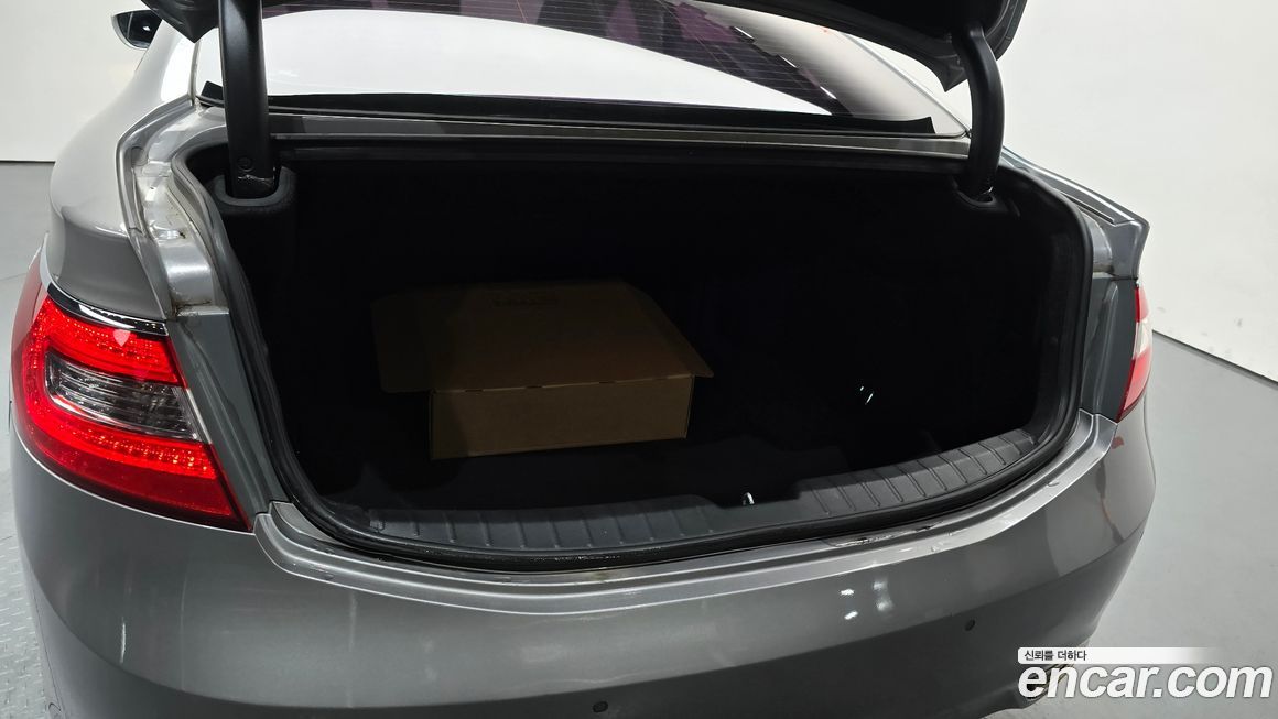 Hyundai Grandeur 2014