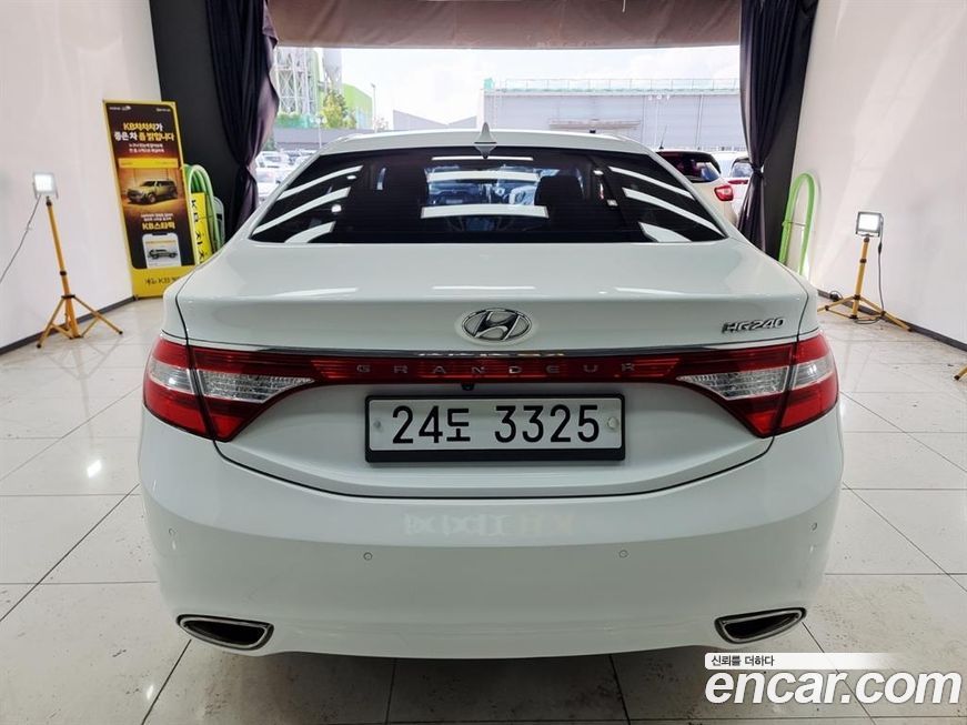 Hyundai Grandeur 2011