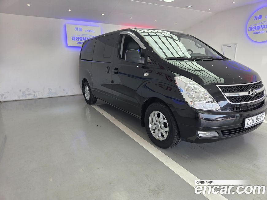 Hyundai Starex 2011
