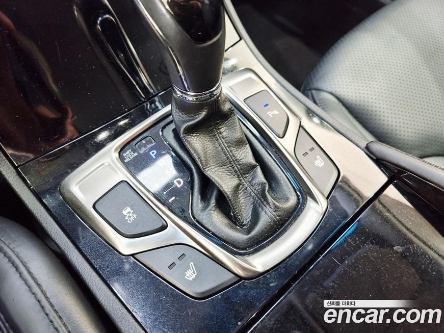 Hyundai Grandeur 2011