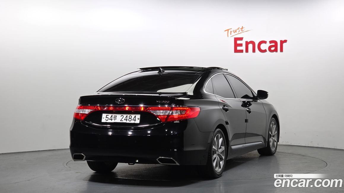 Hyundai Grandeur 2015