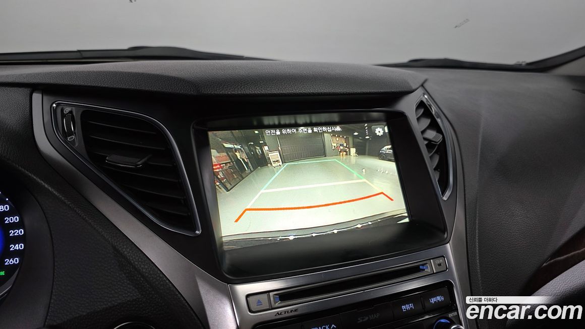 Hyundai Grandeur 2015