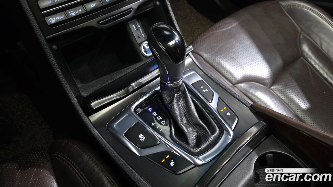 Hyundai Grandeur 2015