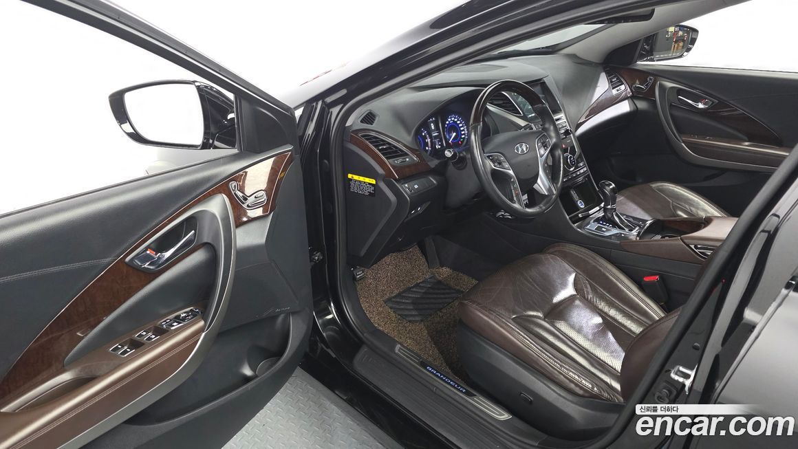 Hyundai Grandeur 2015