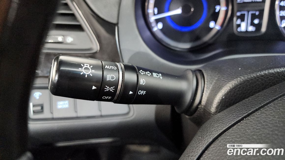 Hyundai Grandeur 2015