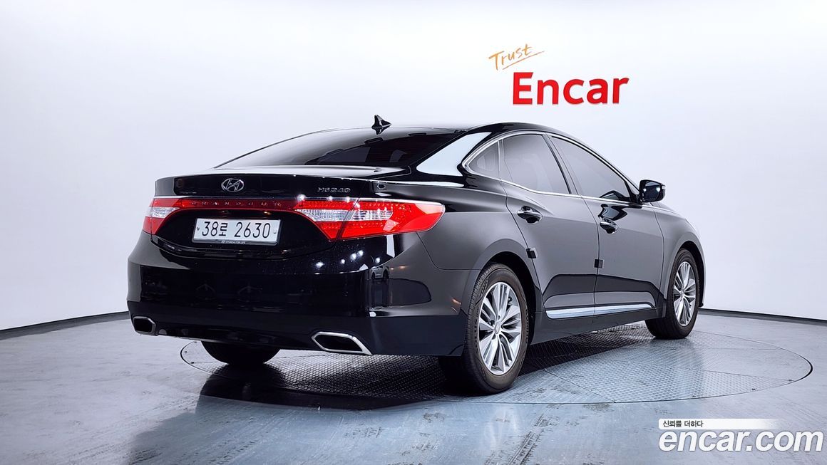 Hyundai Grandeur 2015