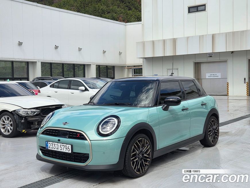 Mini Cooper 2025