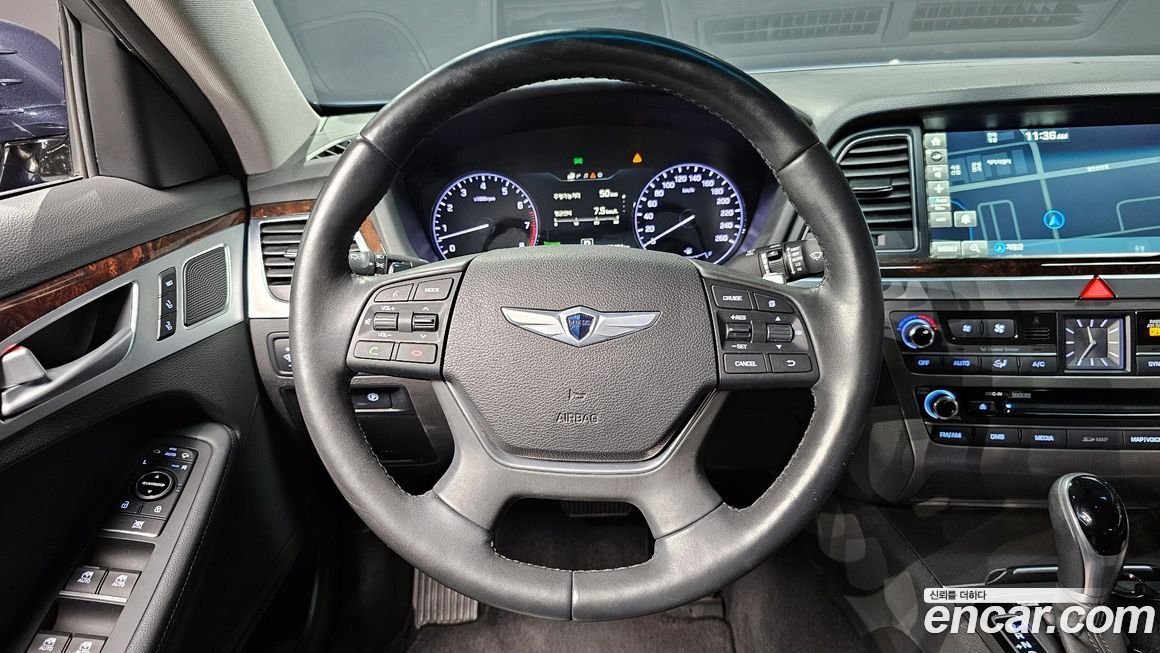 Hyundai Genesis 2016