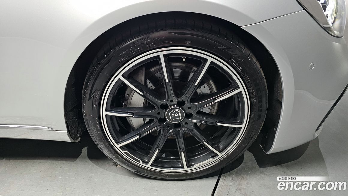 Mercedes-Benz S-Class 2016