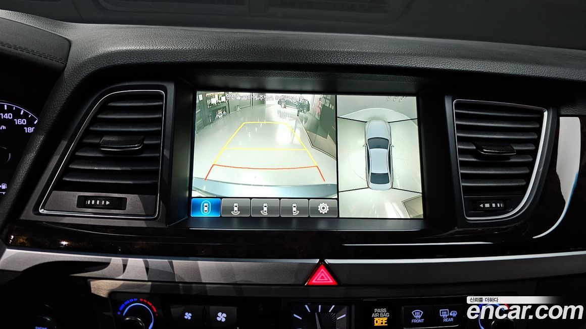 Hyundai Genesis 2016