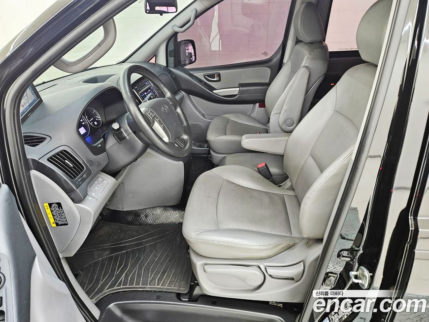Hyundai Starex 2019