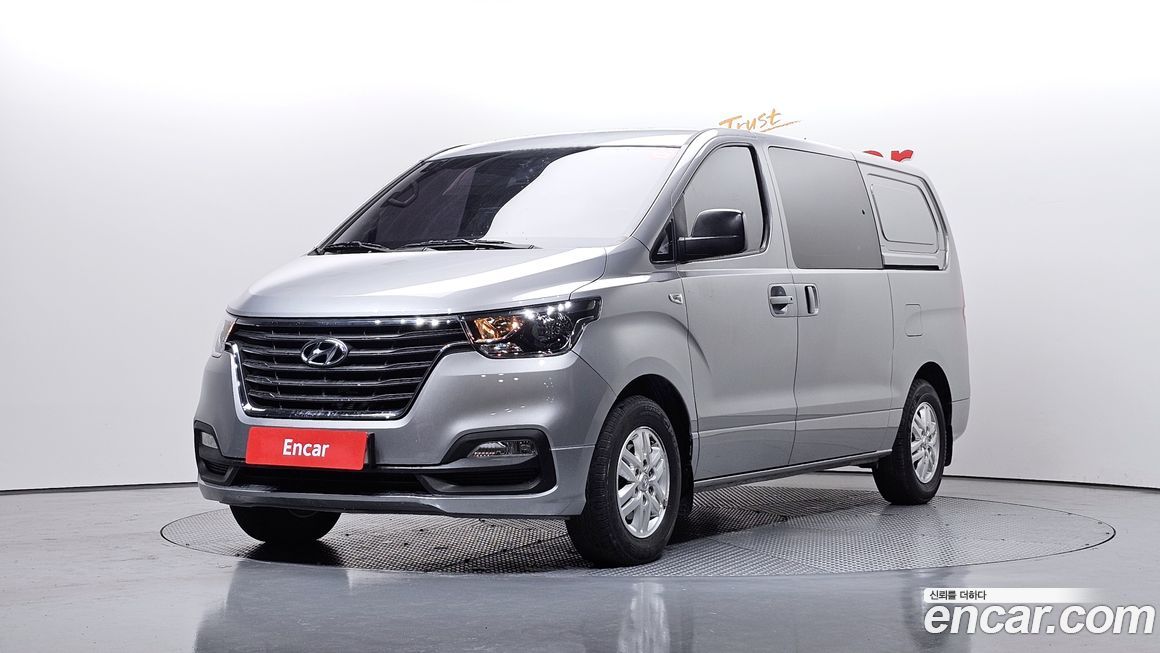 Hyundai Starex 2019