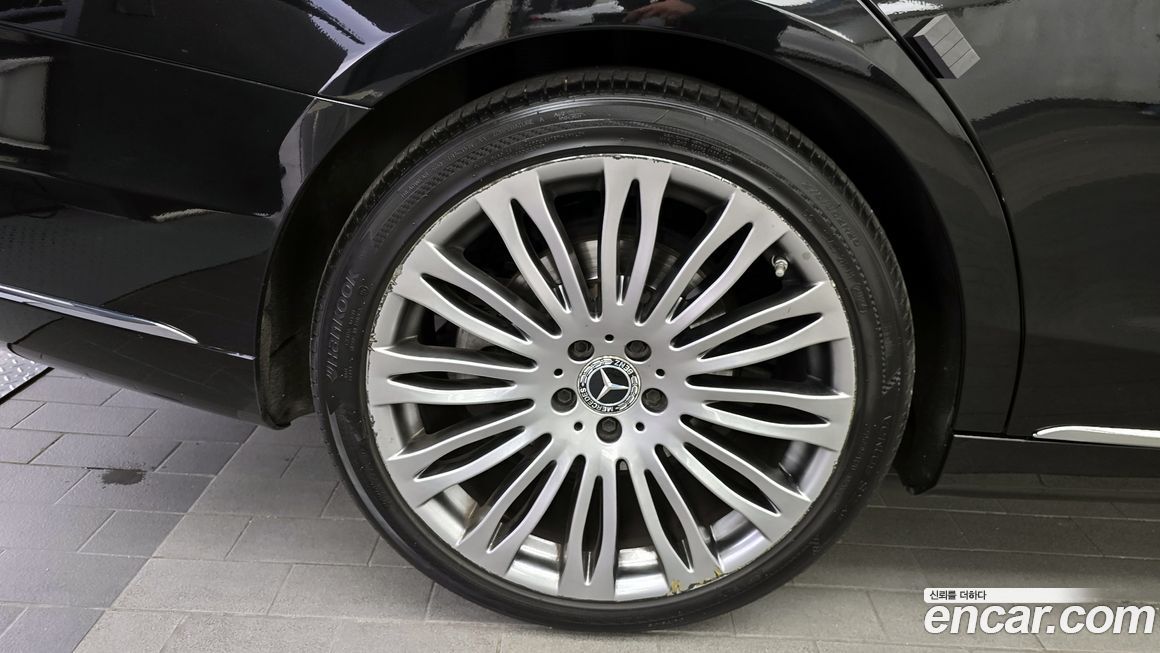 Mercedes-Benz S-Class 2018