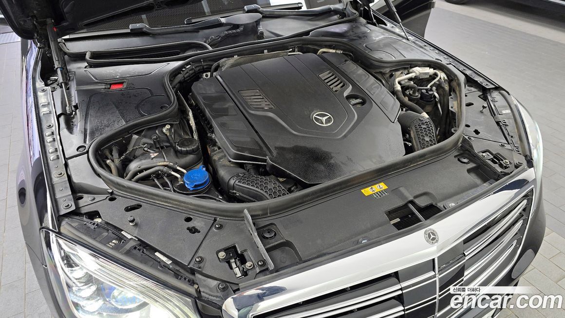 Mercedes-Benz S-Class 2018