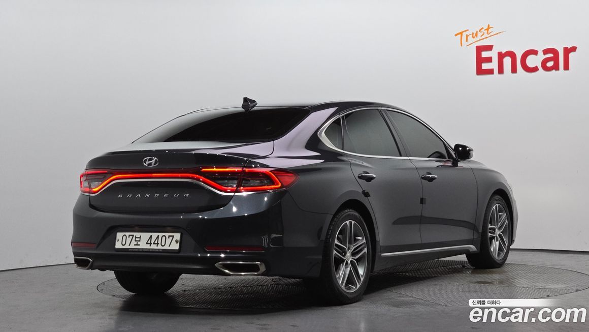 Hyundai Grandeur 2017