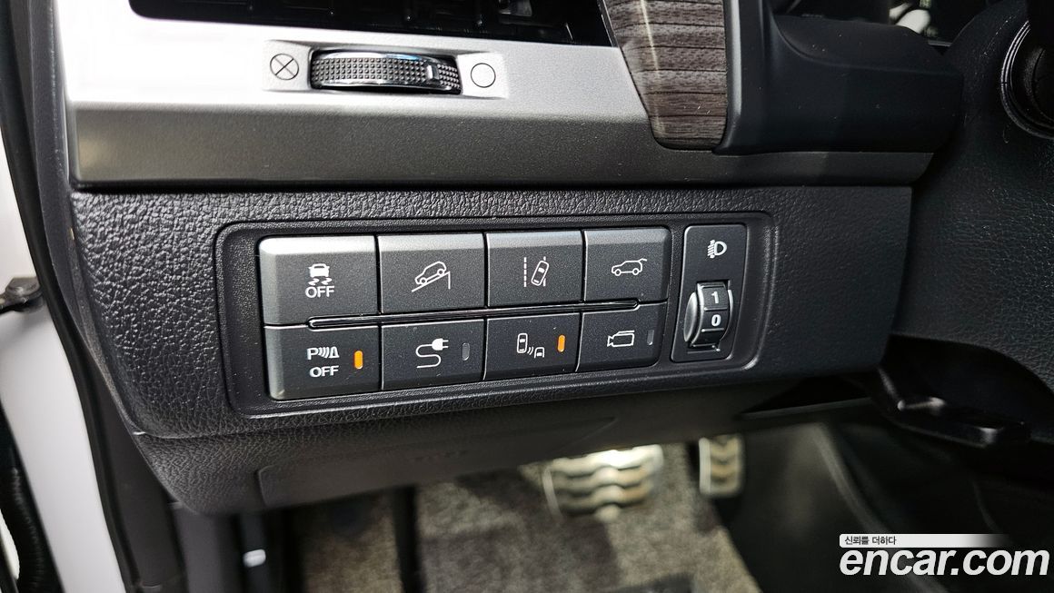 KG_Mobility_Ssangyong Rexton 2019