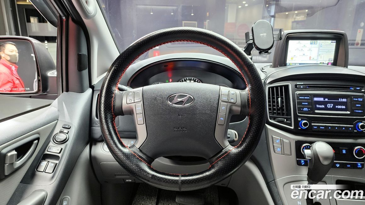 Hyundai Starex 2021