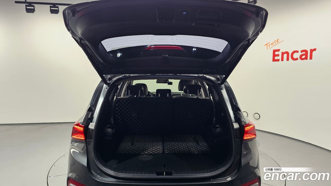 Hyundai Santafe 2020