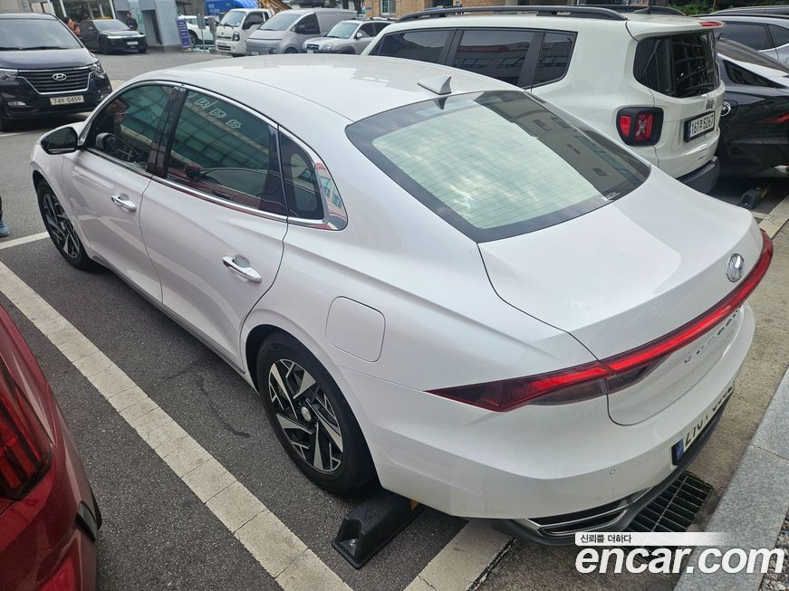 Hyundai Grandeur 2021