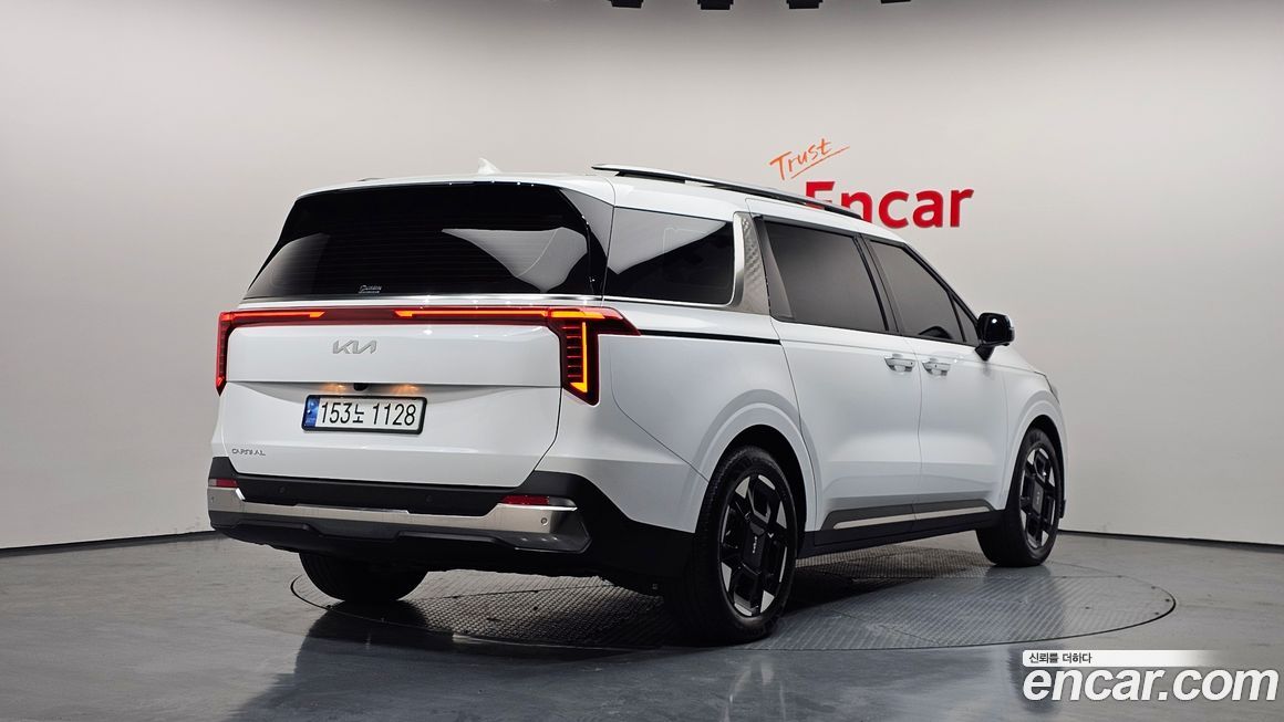 Kia Canival 2025