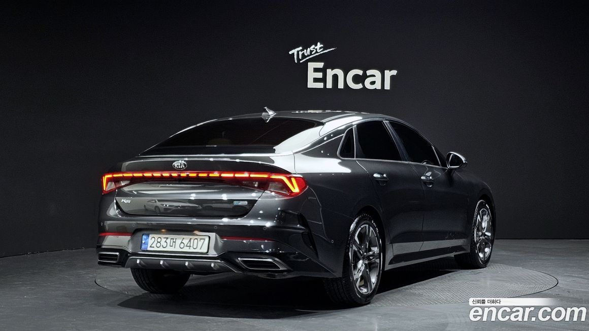Kia K5 2021