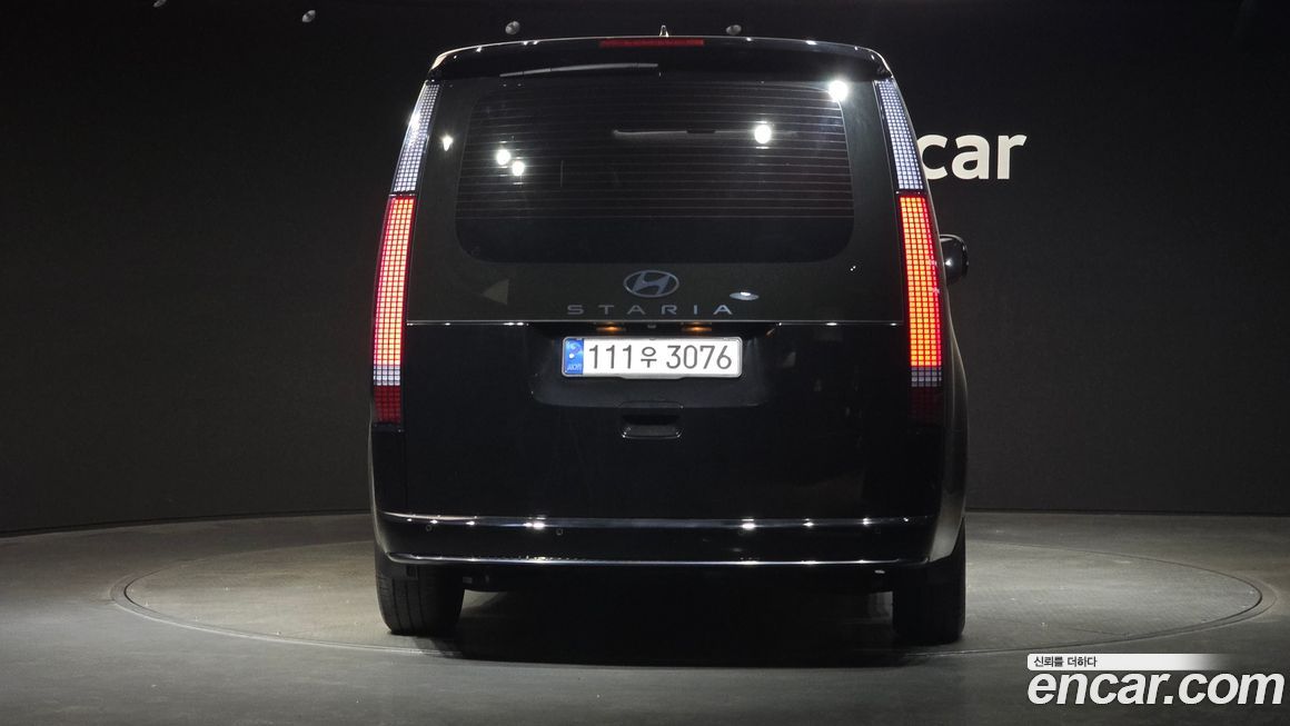 Hyundai Staria 2025