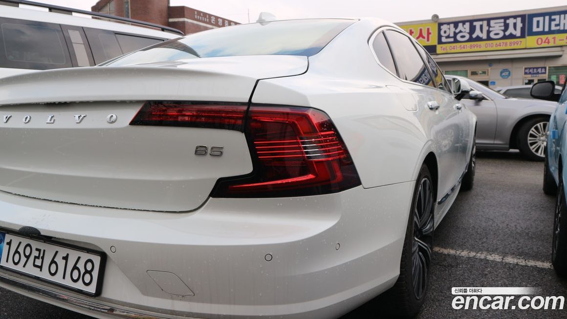 Volvo S90 2021