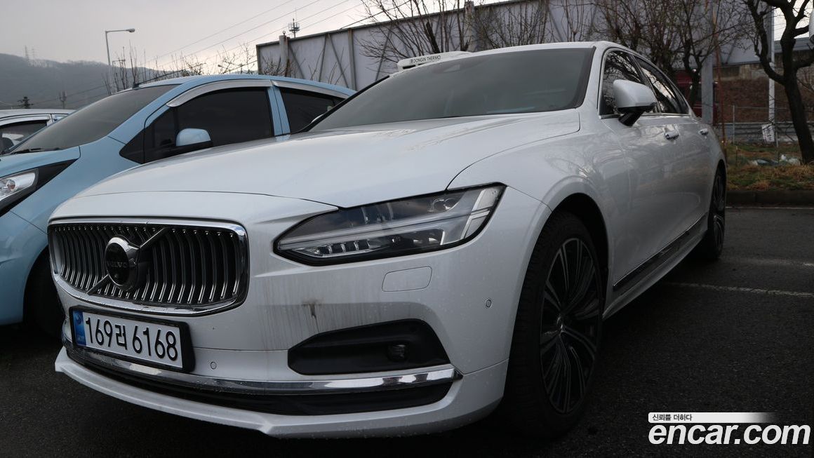 Volvo S90 2021