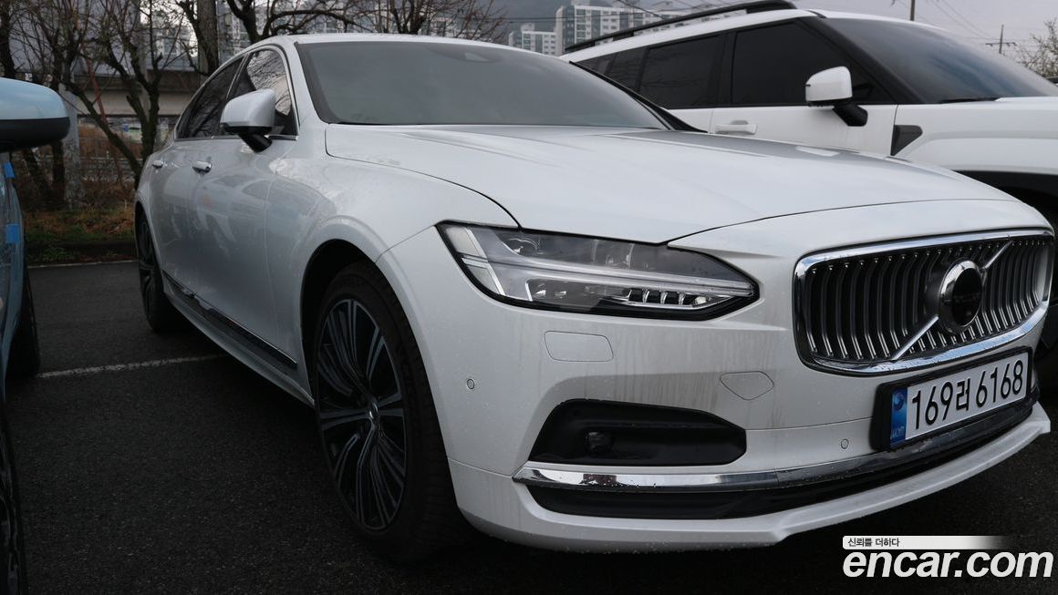 Volvo S90 2021