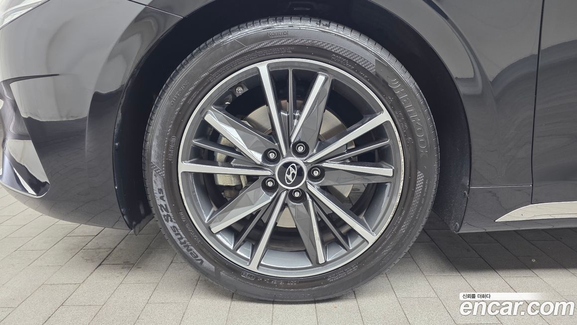 Hyundai Grandeur 2022