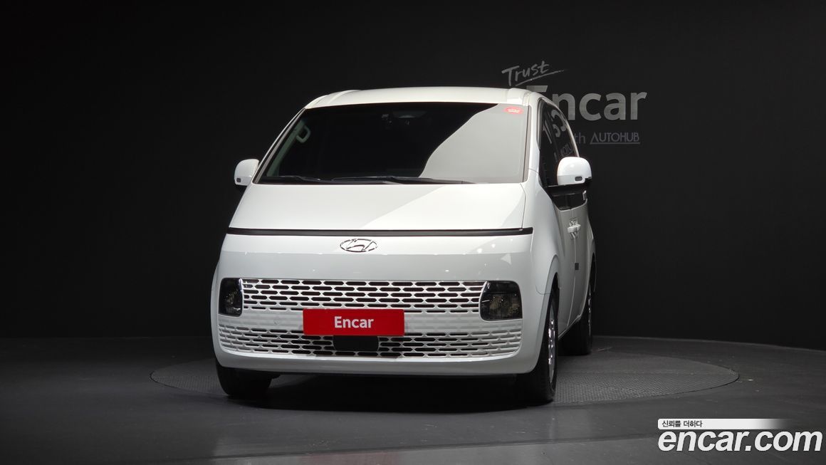 Hyundai Staria 2022
