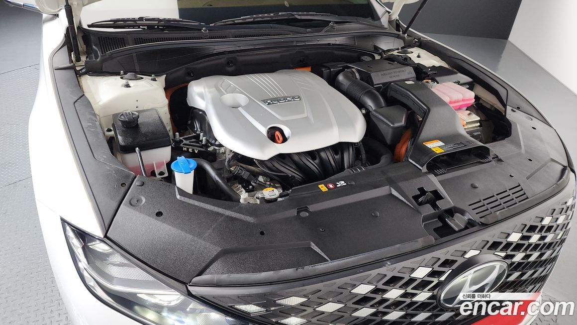 Hyundai Grandeur 2021